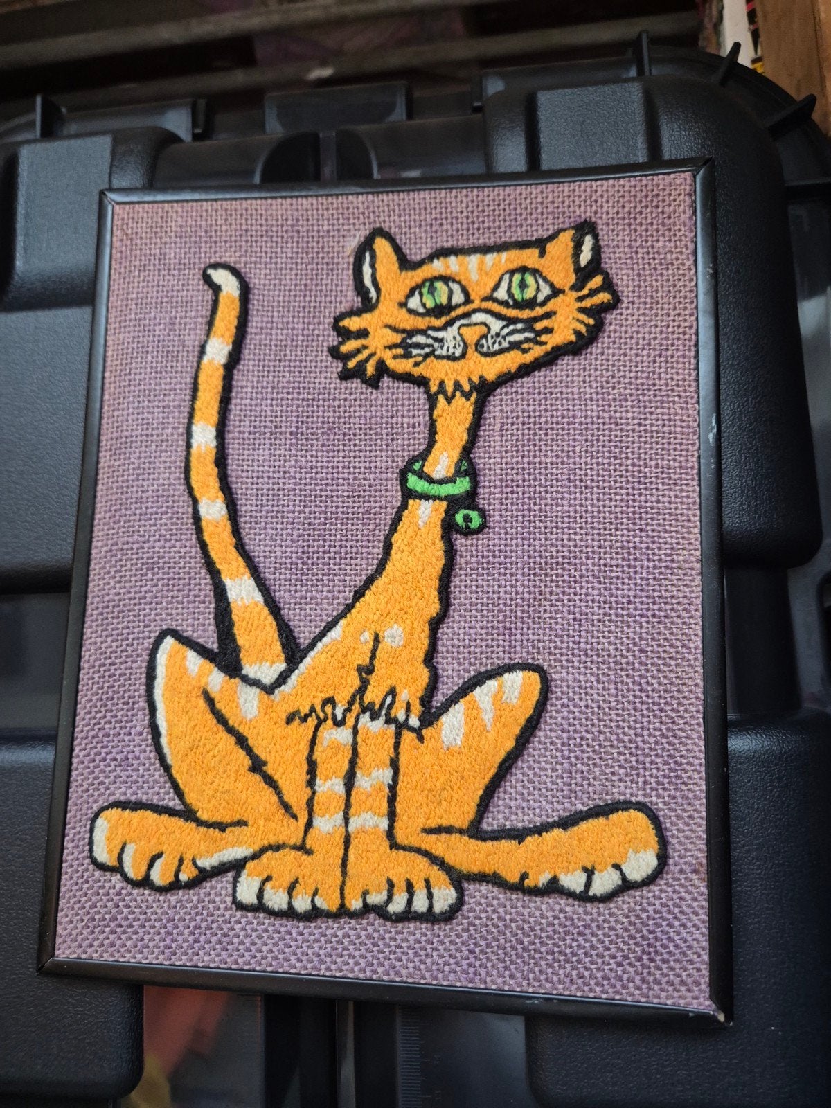 Vintage geborduurde kat in lijst, Huis en Inrichting, Minder dan 50 cm, Gebruikt, Overige typen, Ophalen of Verzenden
