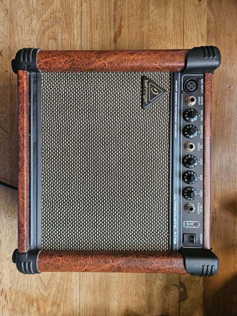 Behringer ultracourstic AT108 15 Watt + kabel, Muziek en Instrumenten, Ophalen of Verzenden, Minder dan 50 watt