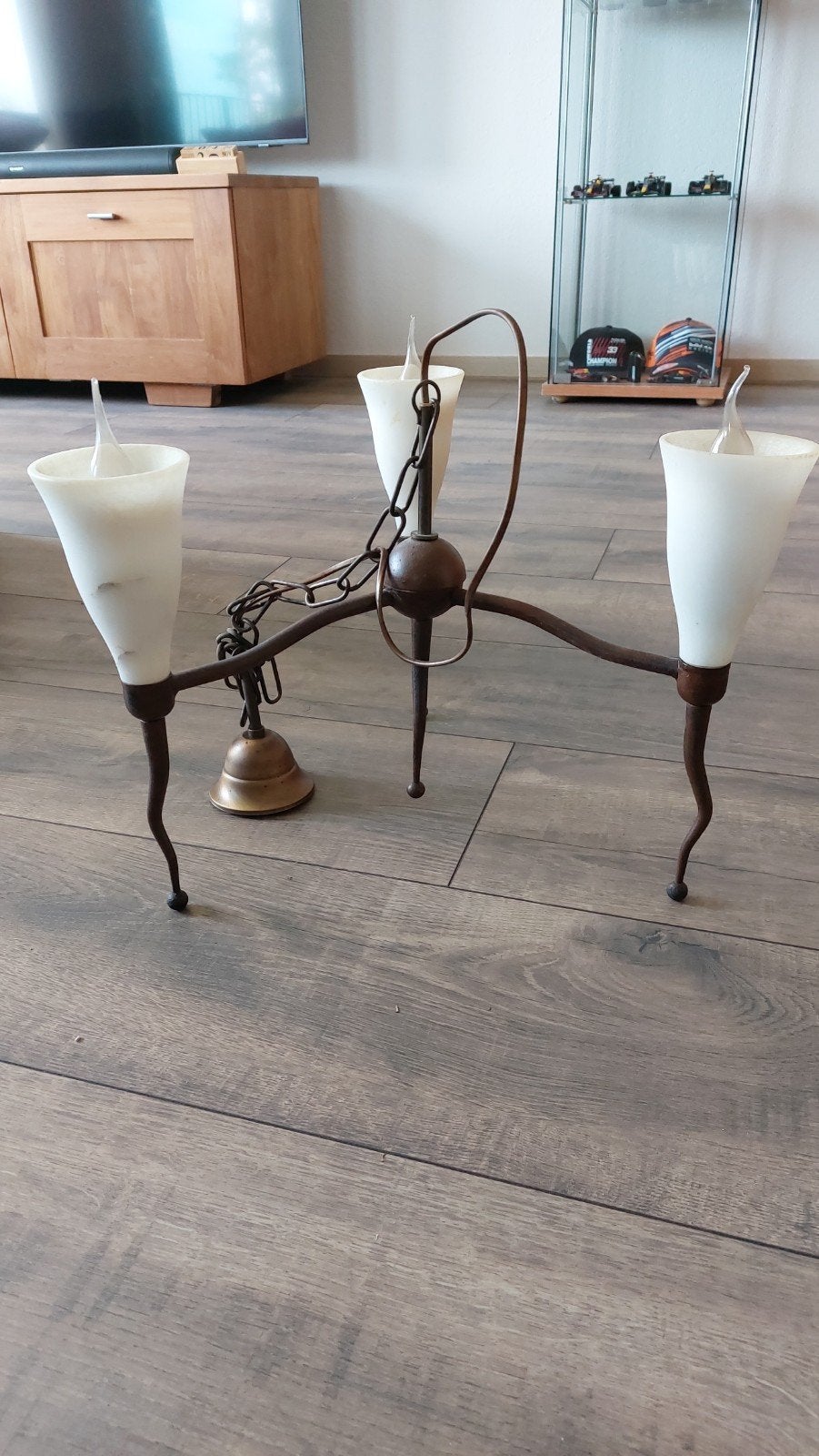 Vintage Plafondlamp met 3 Armen en Glazen Kappen, Huis en Inrichting, Lampen | Plafondlampen, Ophalen, Zo goed als nieuw, Glas