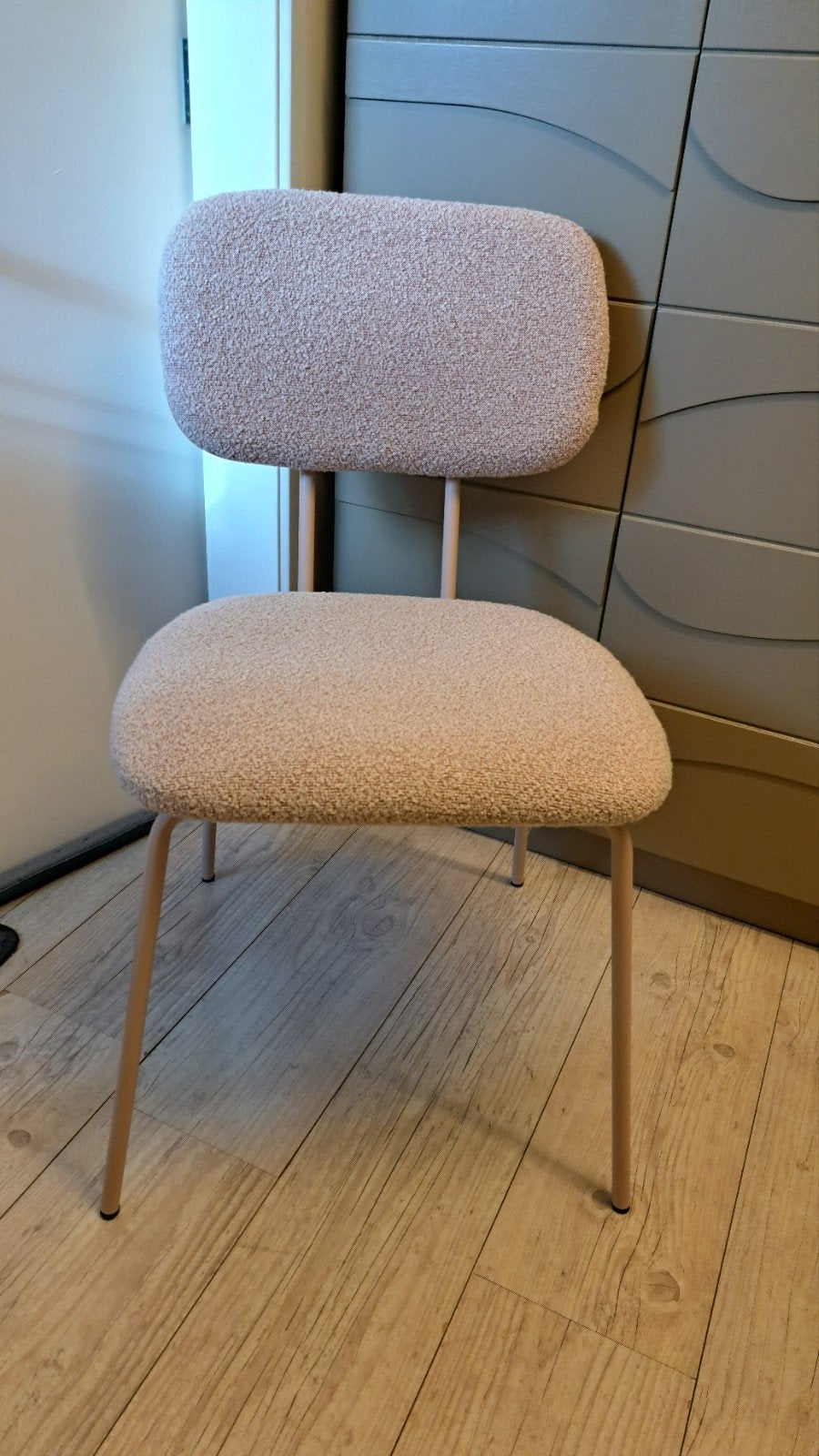 Stoel Jip van Karwei, zacht roze/ beige, nieuw., Ophalen, Overige kleuren, Nieuw, Eén