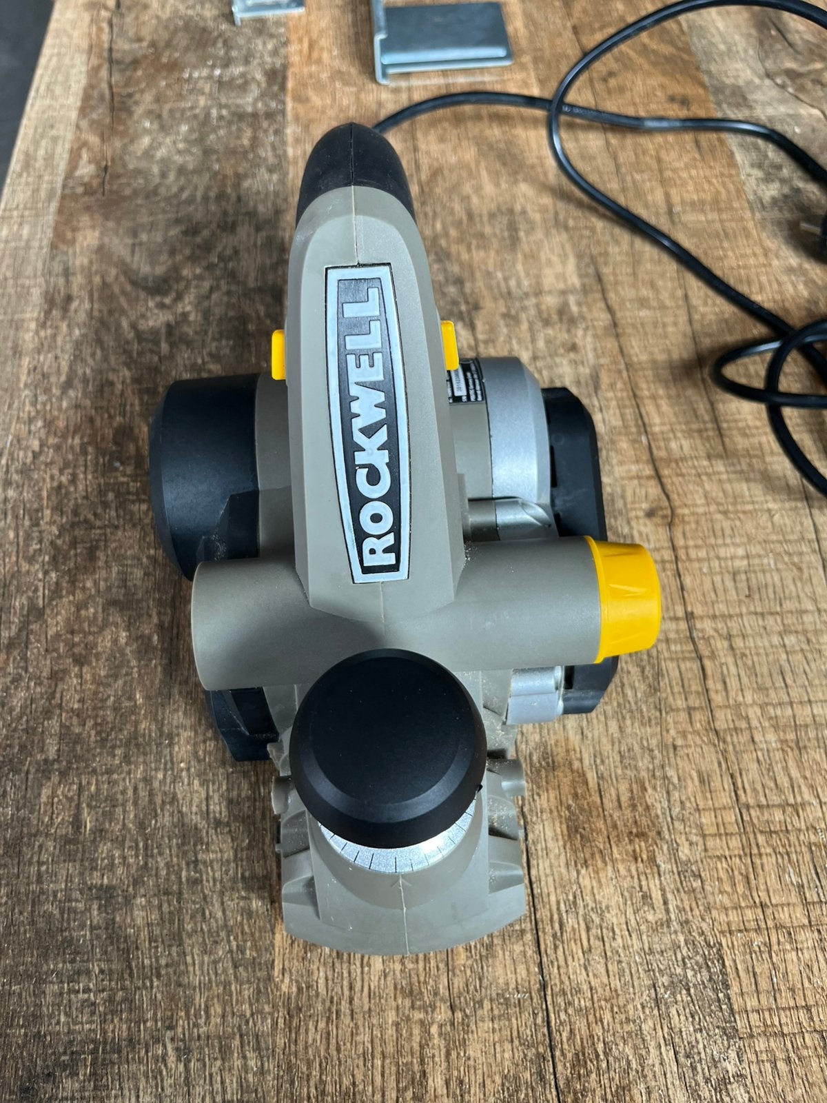 Rockwell electrische schaaf, Doe-het-zelf en Verbouw, Ophalen of Verzenden, Zo goed als nieuw, 1200 watt of meer, Bandschuurmachine