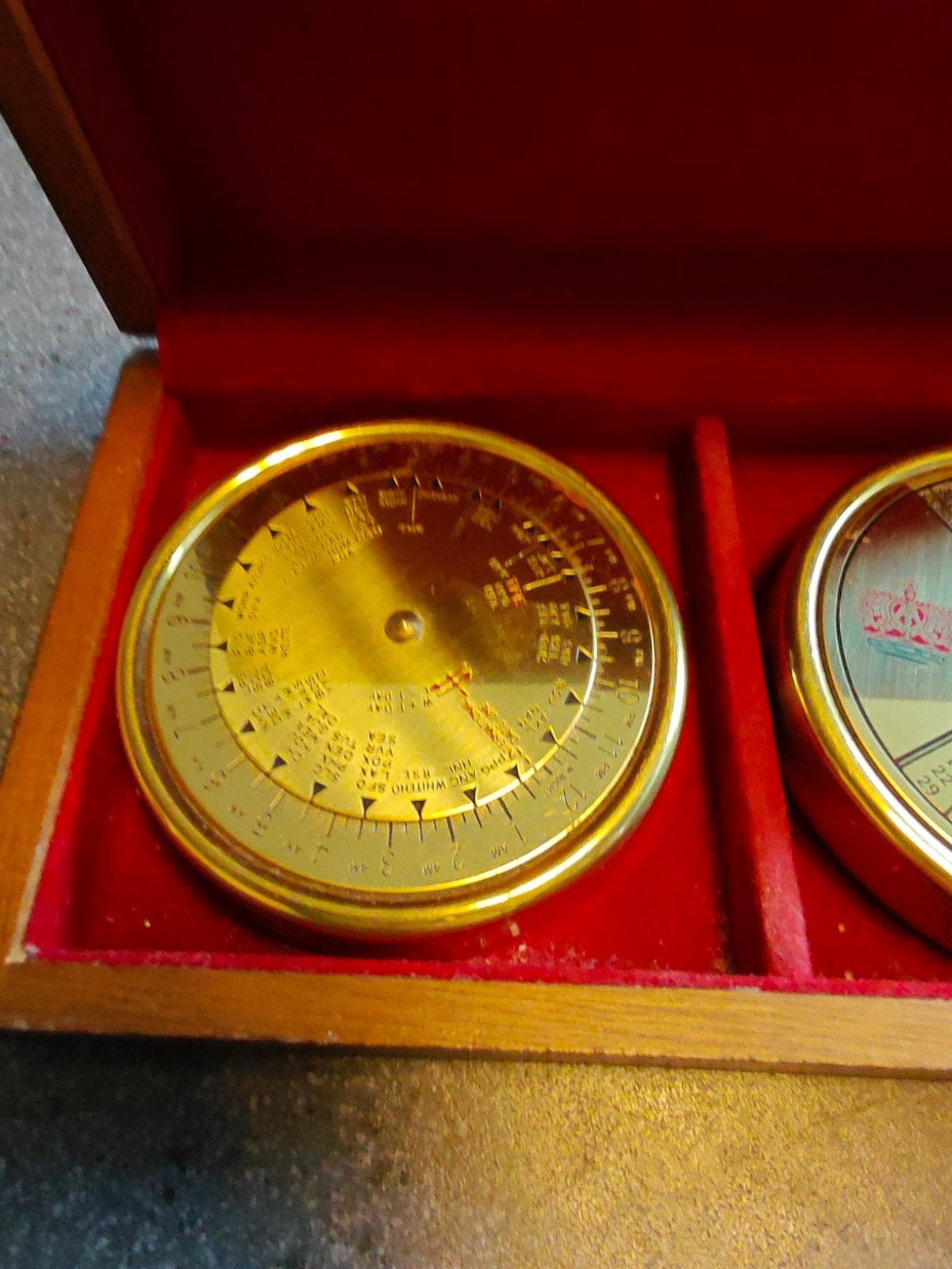 Vintage messing bureauset met eeuwigdurende kalender, Ophalen of Verzenden