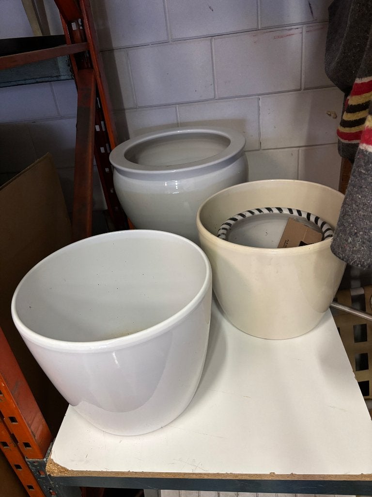 Grote witte bloempotten 35 dia 28h, Rond, Ophalen of Verzenden, Aardewerk, Minder dan 40 cm