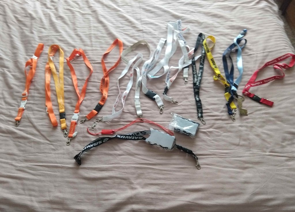 19 keycords sleutelhangers, Ophalen of Verzenden, Zo goed als nieuw