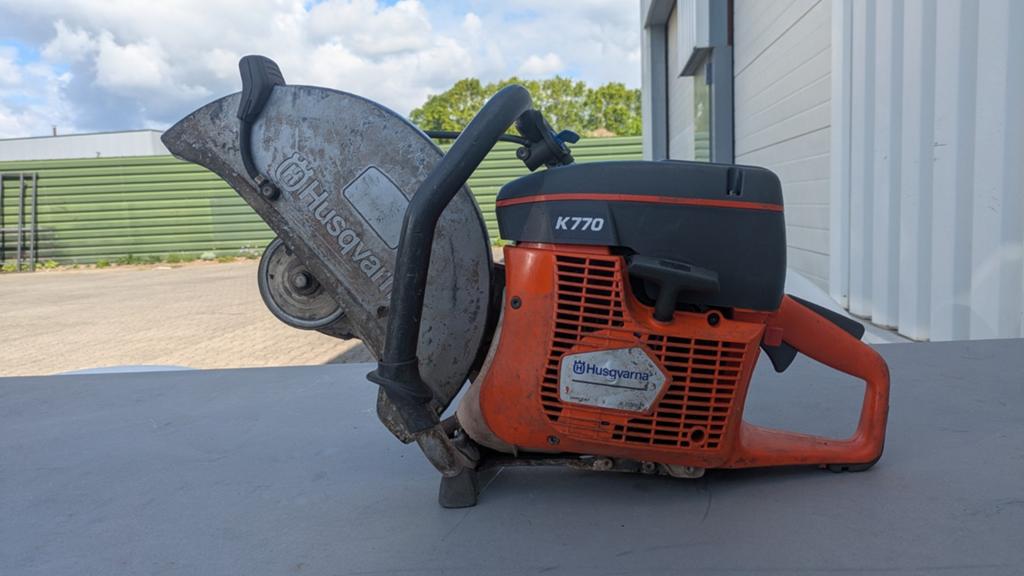 Husqvarna K770 doorslijper / betonzaag, Ophalen