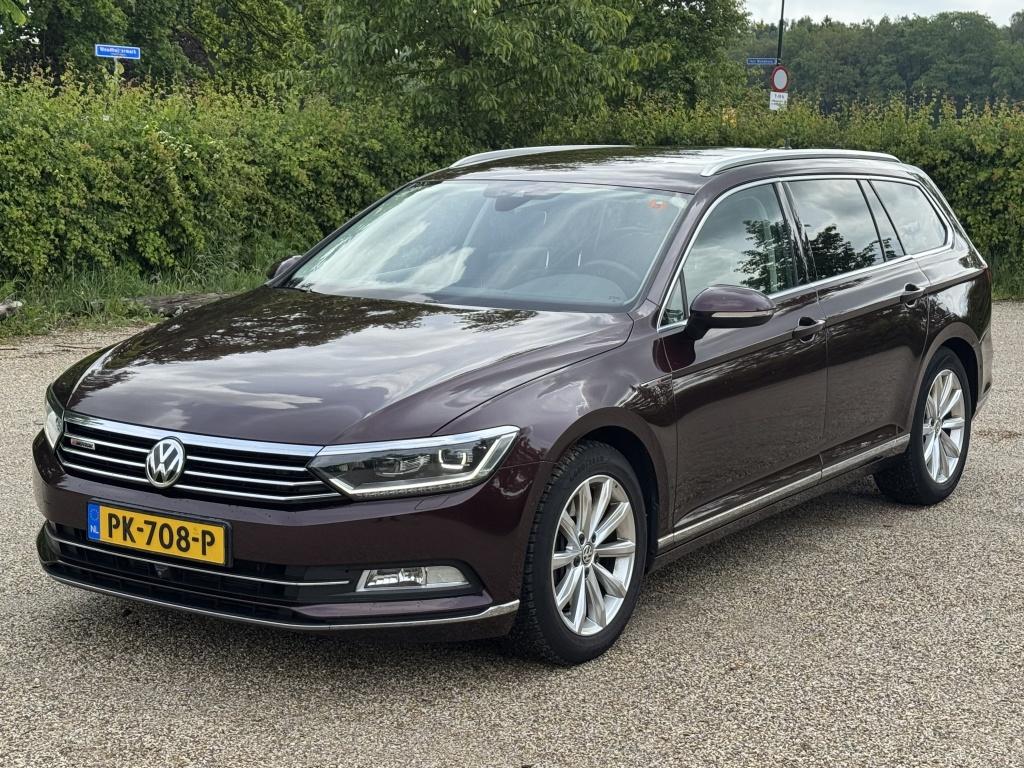 Volkswagen Passat Variant 2.0 BiTDI 240pk DSG 4Motion Highli, Auto's, Volkswagen, Automaat, Gebruikt, 4 cilinders, Diesel