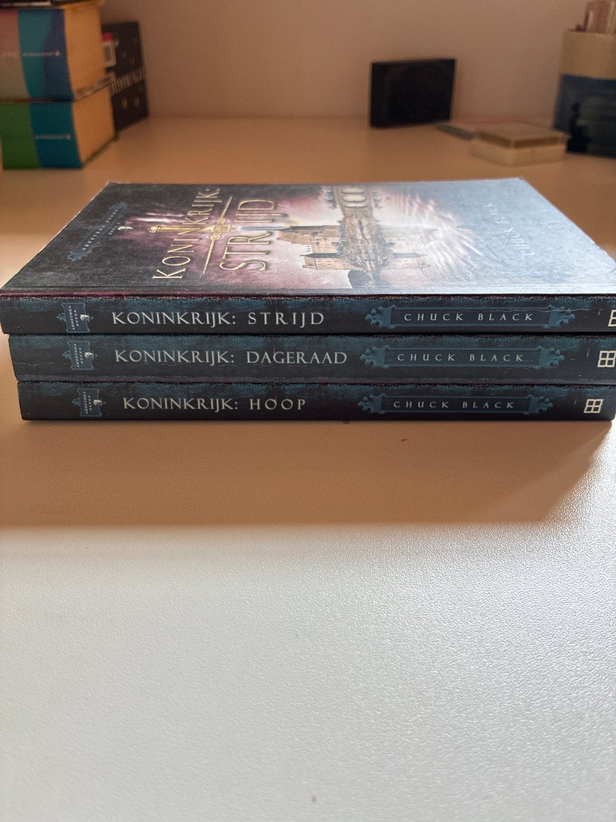 Koninkrijk: Strijd, Dageraad, Hoop - Chuck Black (3 boeken), Ophalen of Verzenden, Zo goed als nieuw