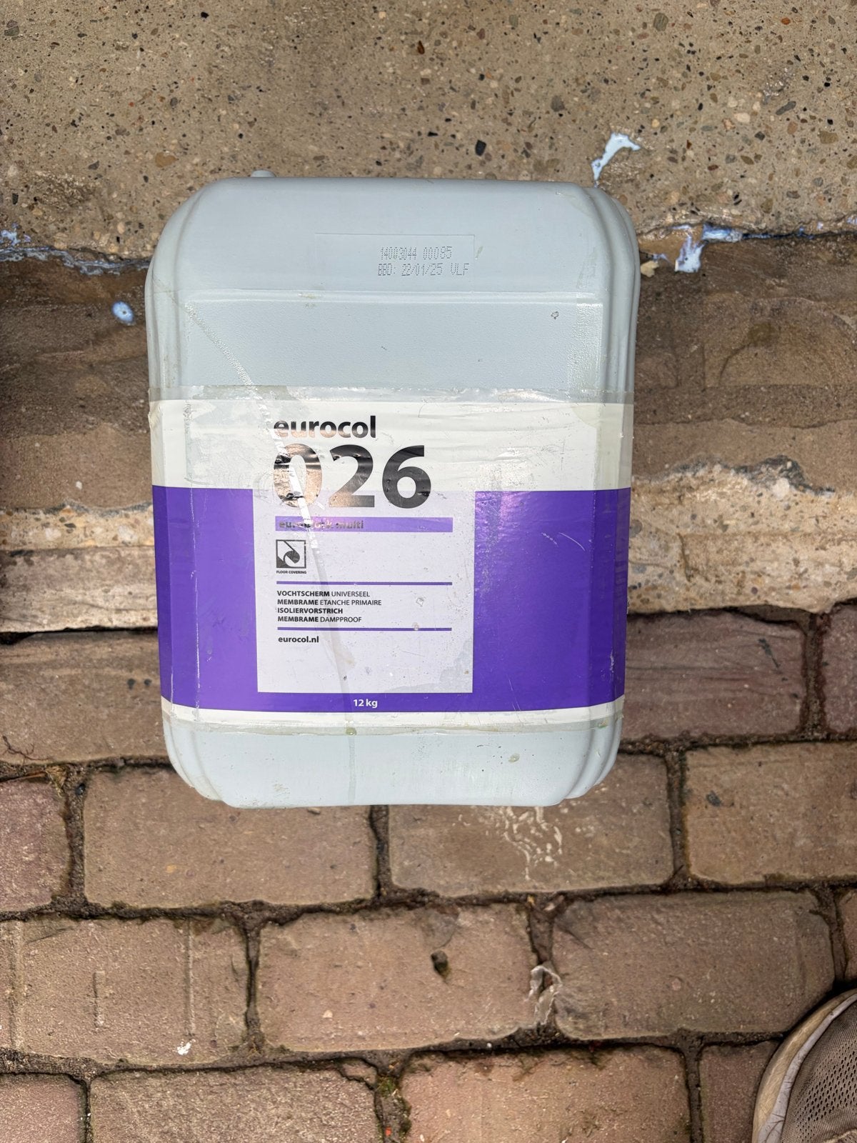 Eurocol 026 Euroblock Multi Vochtwerende Coating, Ophalen, 10 tot 15 liter, Grijs, Verf