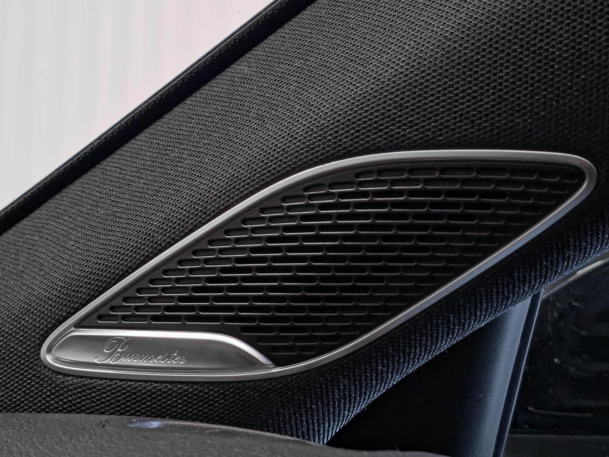 Foto 7 van Mercedes-Benz A-klasse 180 AMG | Burmester | Panoramadak | M