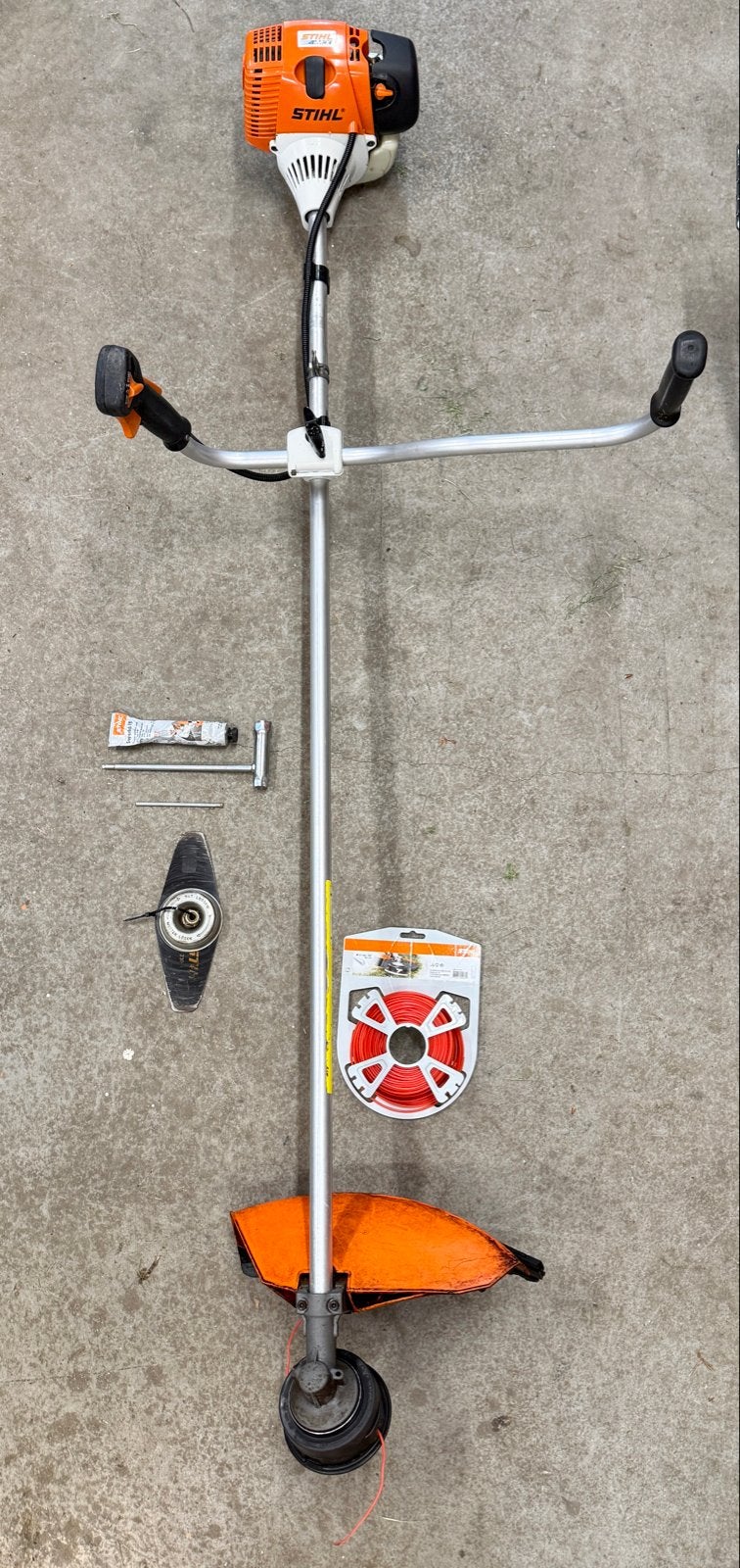 Stihl FS 130 Bosmaaier, Ophalen, Gebruikt, 30 tot 50 cm, Benzine