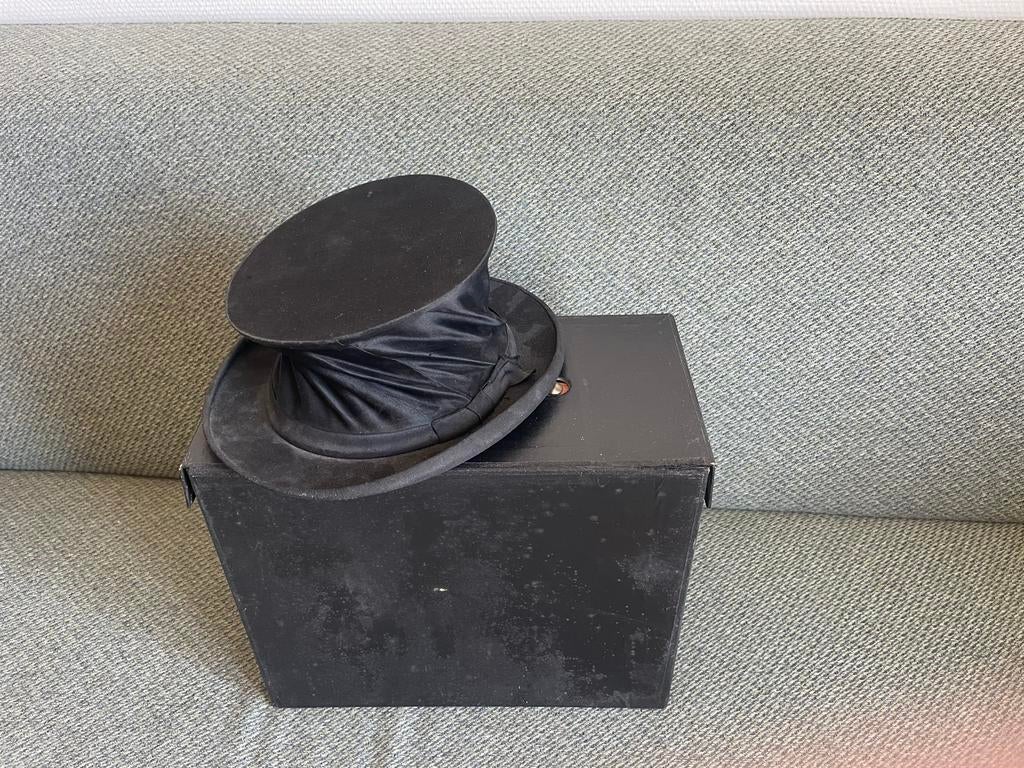 Vintage Hoedendoos met Chapeau Claque, Antiek en Kunst, Antiek | Kleding en Accessoires, Ophalen of Verzenden, Heren