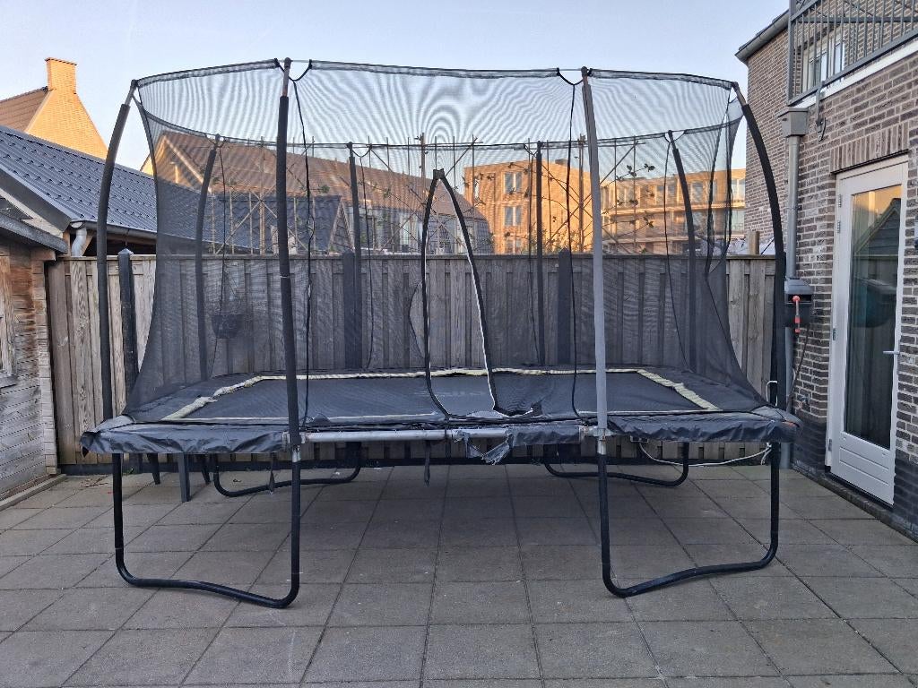 Salta trampoline 2,44x3,66, Ophalen, Gebruikt