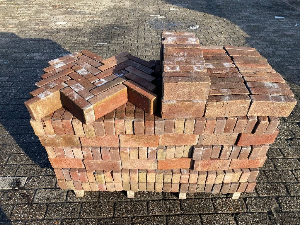 013. 5.04 m2 Waalformaat Rood-bruin 5x20x10 cm €100,00!, Tuin en Terras, Ophalen, Keramiek, Klinkers, 5 tot 10 m²
