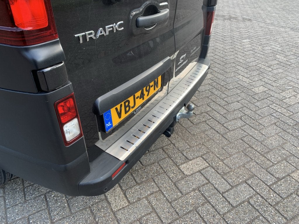 AANBIEDING Vivaro  Bumperplaat, Auto diversen, Tuning en Styling, Niet ingevuld, Niet ingevuld, Niet ingevuld