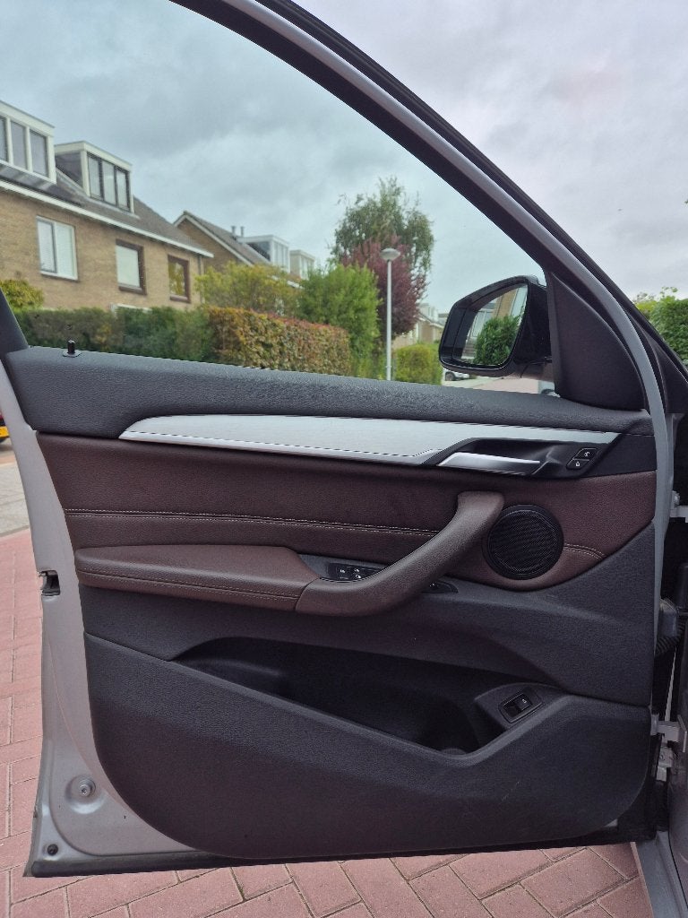 Foto 7 van BMW X1 Xdrive 25d 231pk M-sport Aut. 2017
