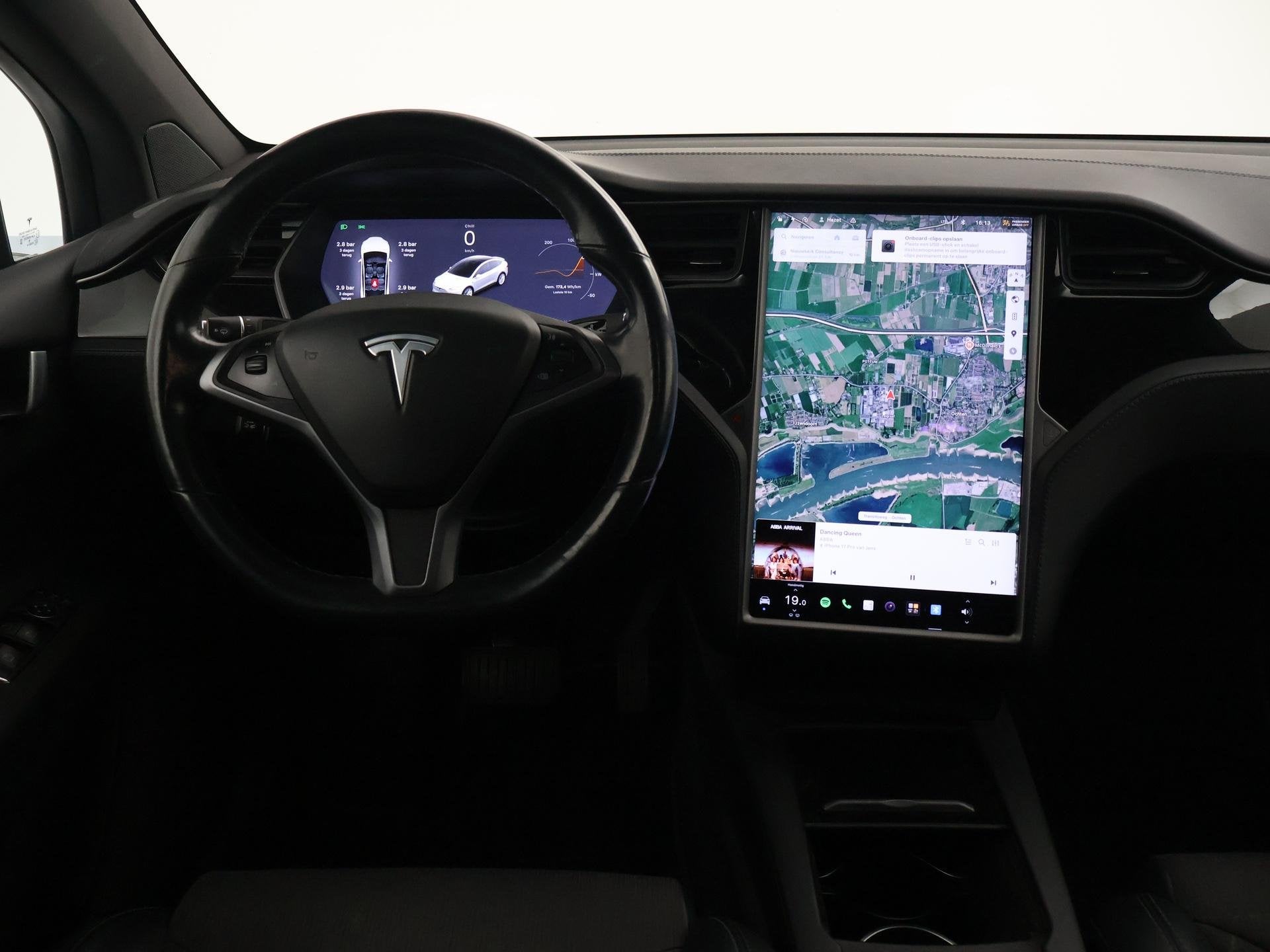 Tesla Model X 75D 333 PK BASE + TREKHAAK 2250 KG | STOELVERW, Auto's, Tesla, Automaat, Model X, Gebruikt, 124 €/maand