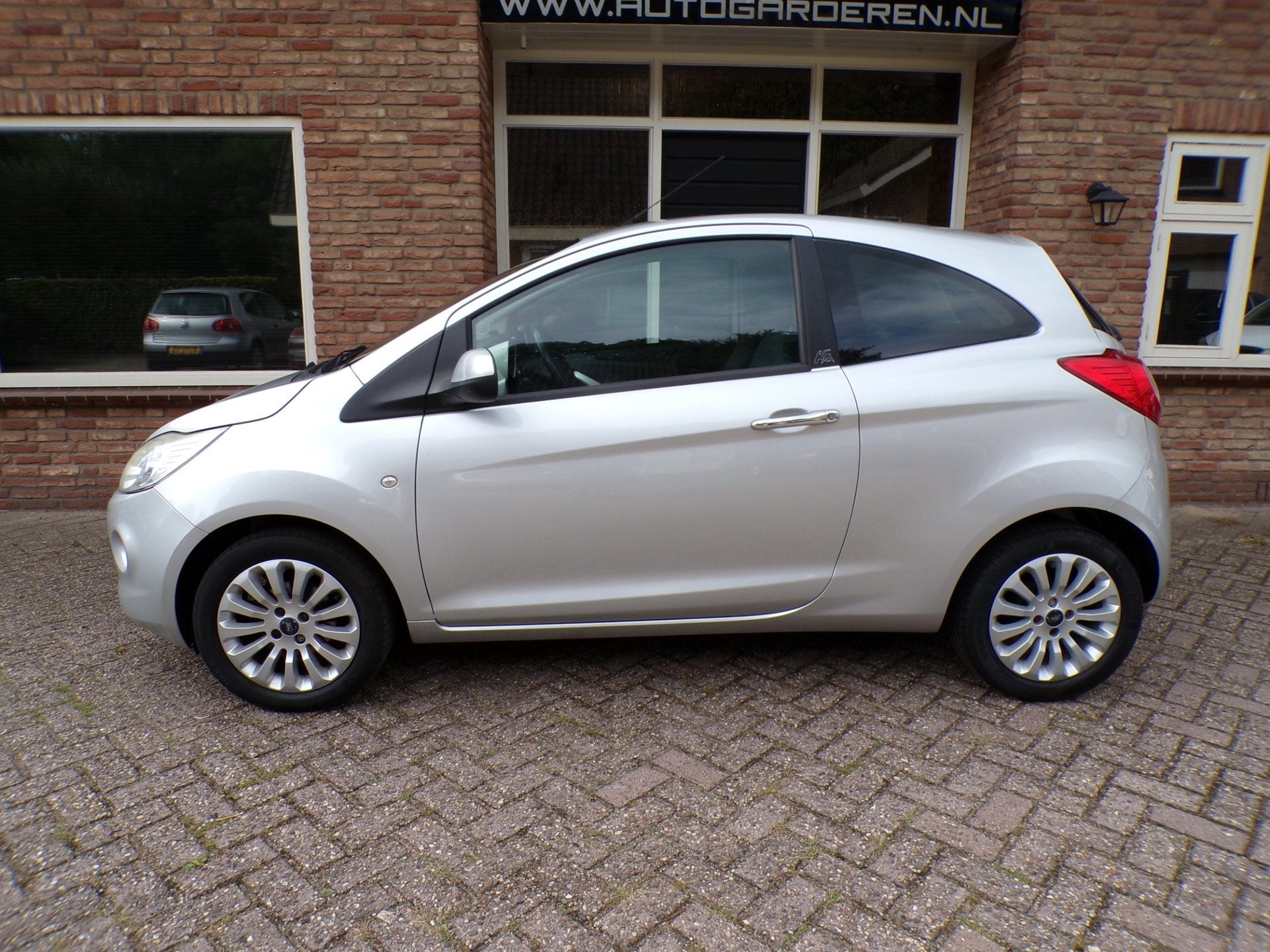 Ford Ka 1.2 Titanium X start/stop, Voorwielaandrijving, Euro 5, Stof, Gebruikt