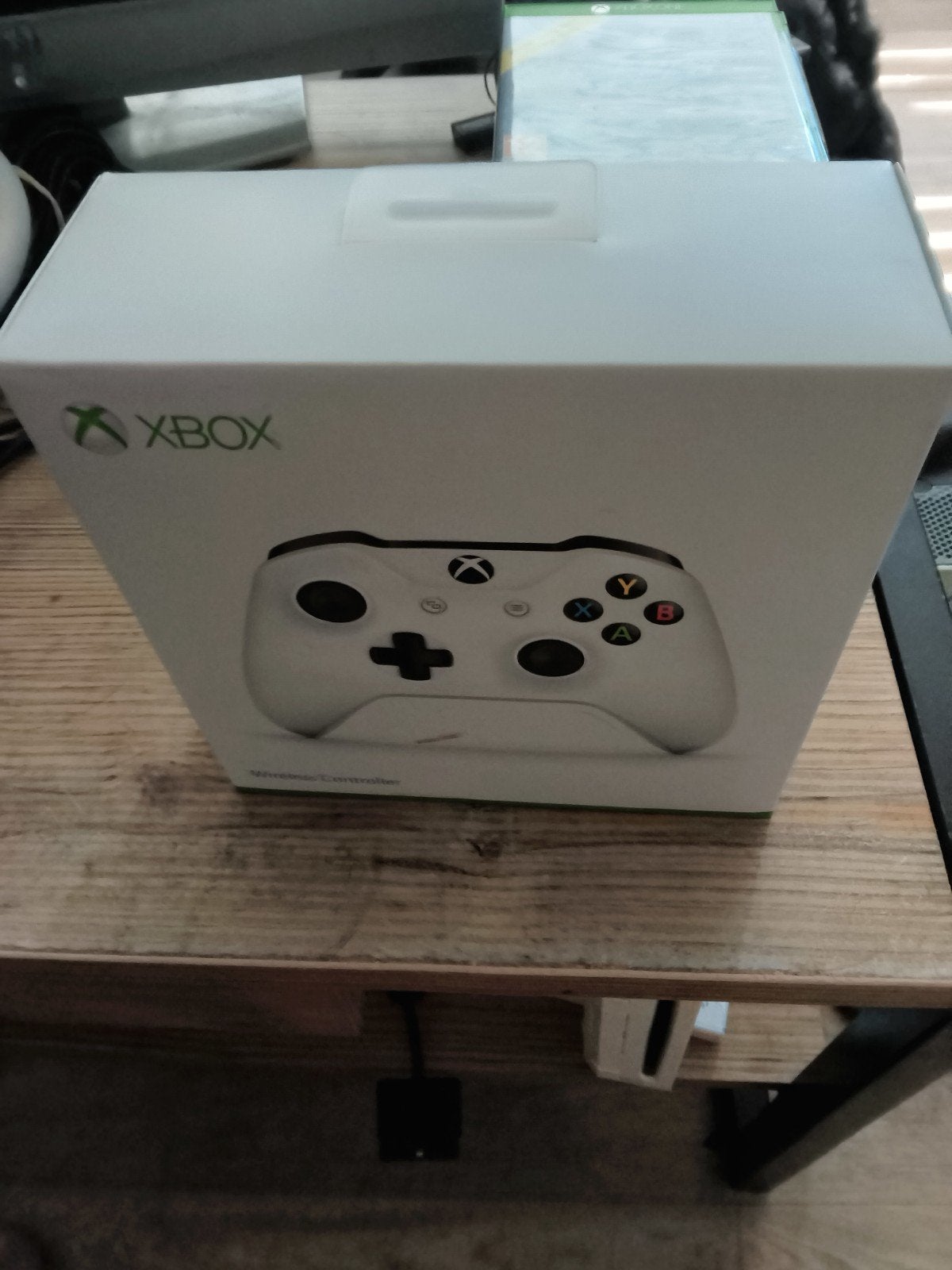 Xbox One Draadloze Controller Wit - in Doos, Nieuw, Ophalen of Verzenden, Xbox One, Controller