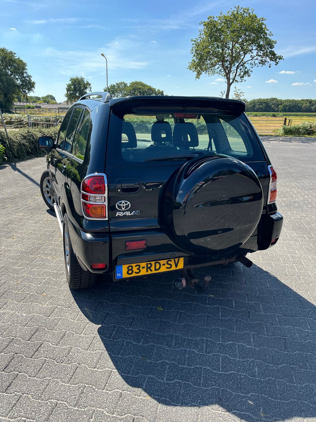 Foto 5 van Toyota Rav4 2.0 5DR 4WD Linea Luna 2005 Zwart
