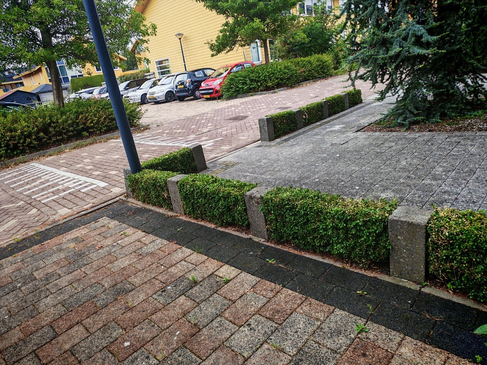 Gratis 15 betonnen paaltjes, Tuin en Terras, Ophalen of Verzenden, Gebruikt