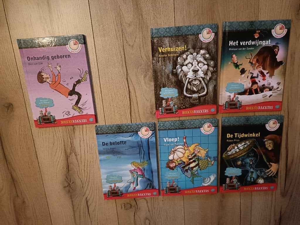 6 delen van de serie "Boekenbakkers" (met de rode band)., Fictie algemeen, Ophalen of Verzenden, Zo goed als nieuw, Verschillende Auteurtjes.