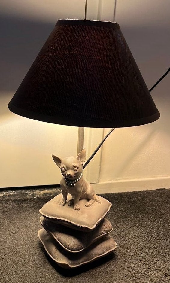Stenen lamp chihuahua nachtlamp tafellamp hond, Ophalen of Verzenden, Zo goed als nieuw, Nachtlamp