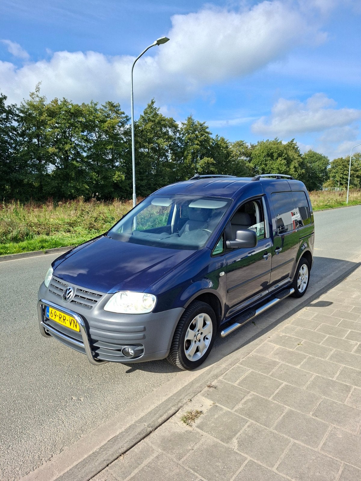 Volkswagen Caddy 1.6 Life 75KW Kombi 2005 Blauw, Voorwielaandrijving, 4 cilinders, Handgeschakeld, Particulier