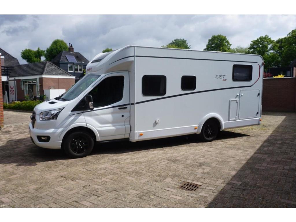 Dethleffs Just Go T 7055 Automaat 2023 met 30.000km, Caravans en Kamperen, Campers, Automaat, Airbags, Tot en met 2, Luifel