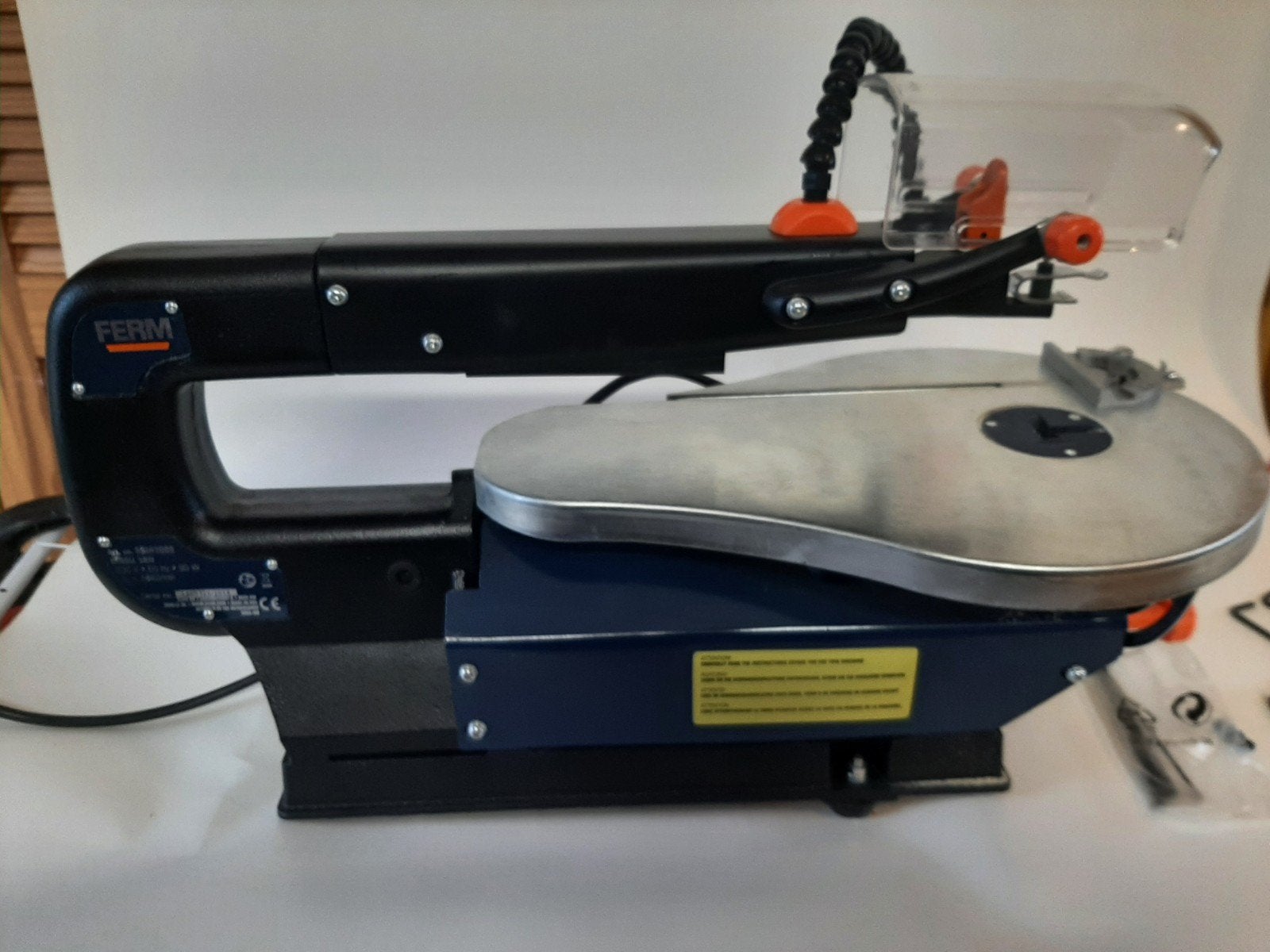 Ferm Figuurzaag SSM1005 - 90W met alle onderdelen en boekjes, Minder dan 30 mm, Ophalen of Verzenden, Figuurzaag, Minder dan 600 watt