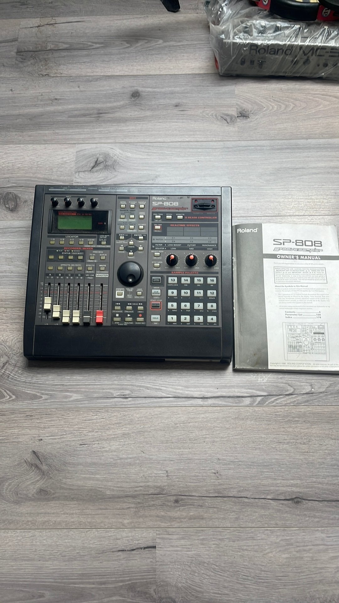 roland sp-808 groovedampler, Muziek en Instrumenten, Ophalen, Gebruikt