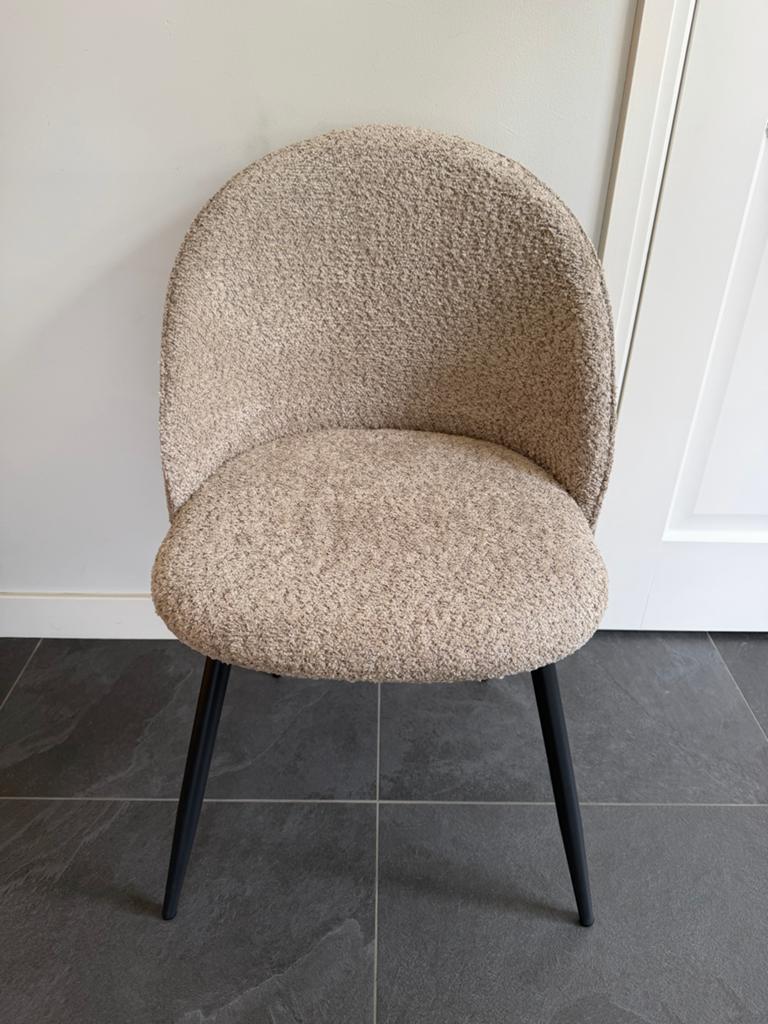 Bouclé stoel soft taupe (nieuw in verpakking!), Huis en Inrichting, Stoelen, Ophalen, Overige kleuren, Nieuw, Eén