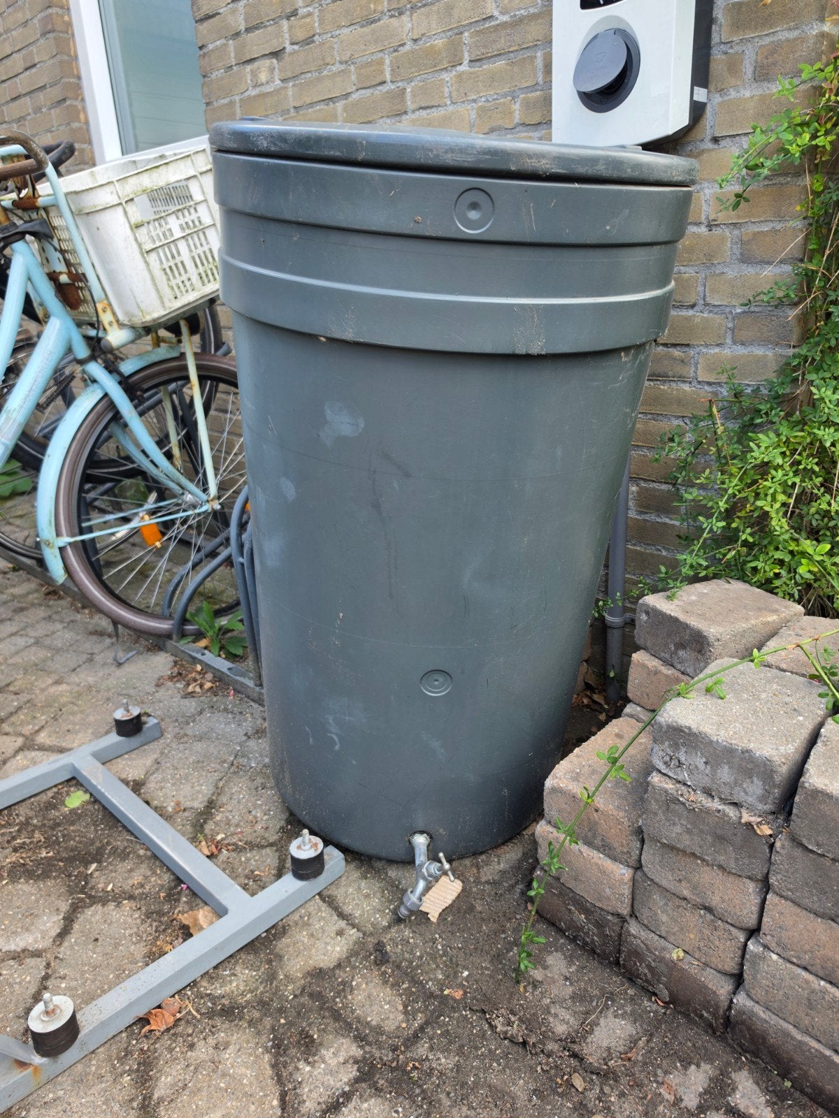 regenton, Ophalen, Kunststof, Gebruikt, Met kraantje