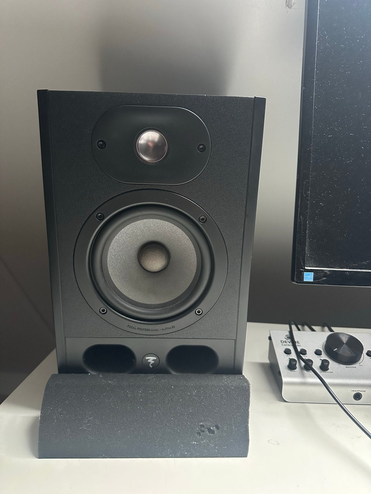 Complete thuisstudio set: Focal 50, geluidskaart, kabels, Ophalen, Gebruikt
