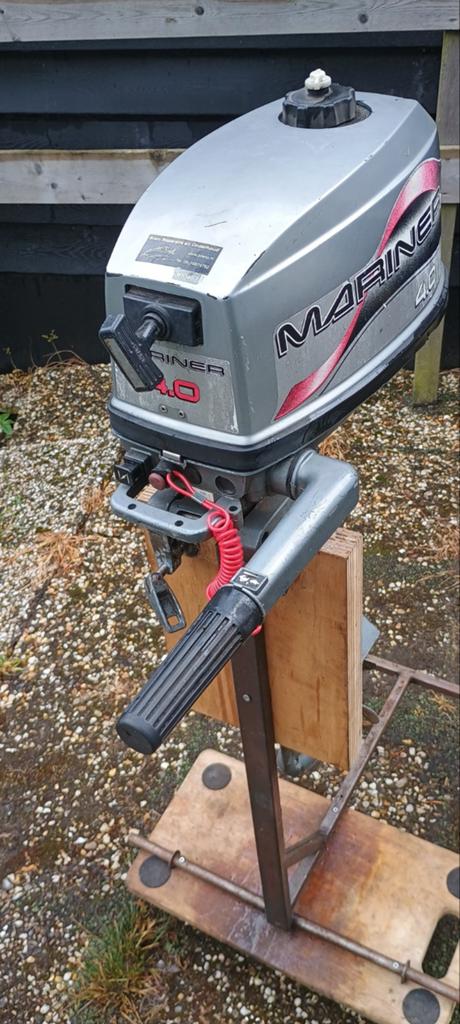 4 pk 2 takt Mariner buitenboordmotor, Watersport en Boten, Bootonderdelen, Gebruikt, Motor en Techniek, Motorboot, Ophalen