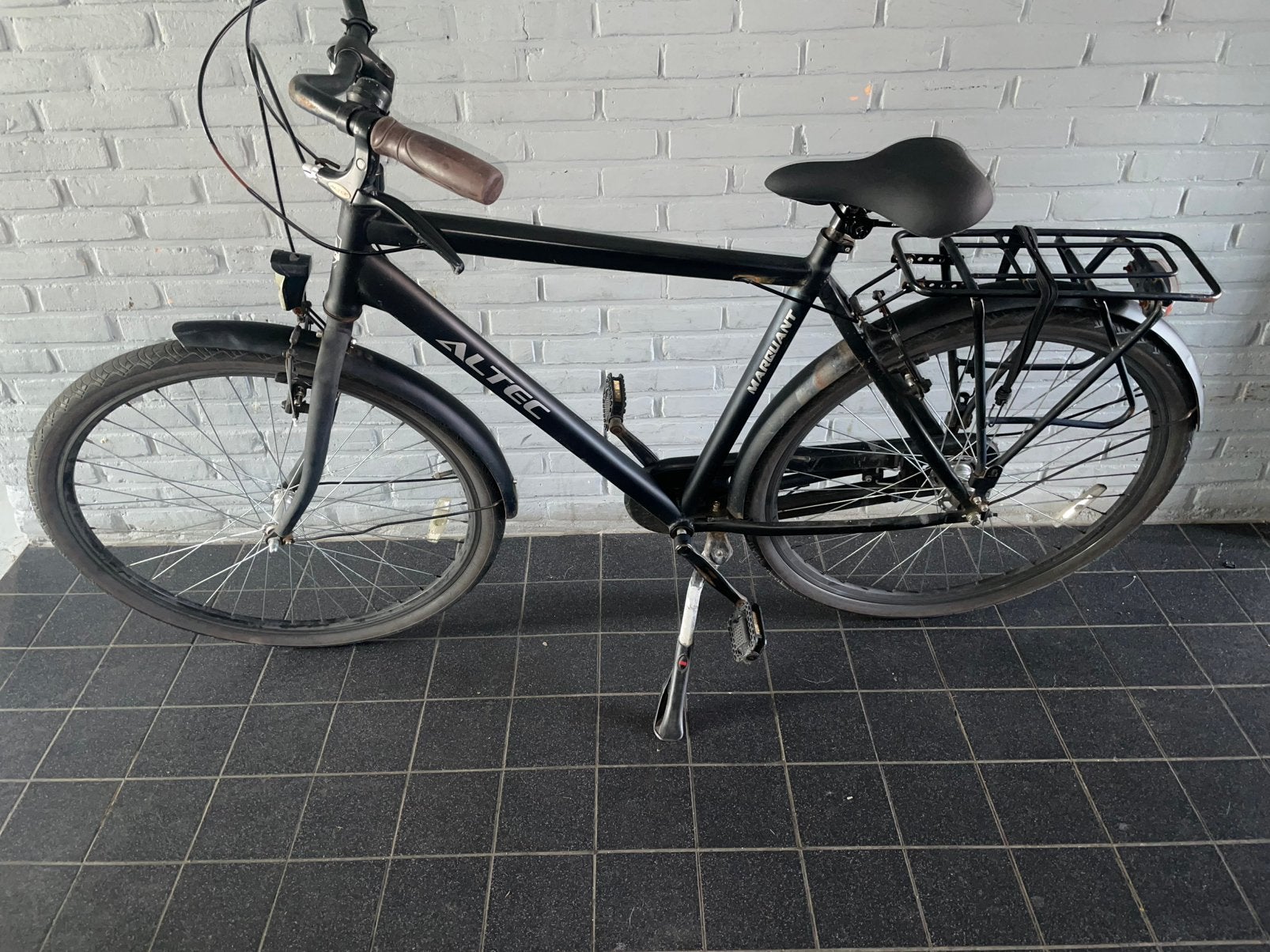 Foto 8 van Altec Marquant 28” herenfiets | 3V Shimano Nexus | mat zwart