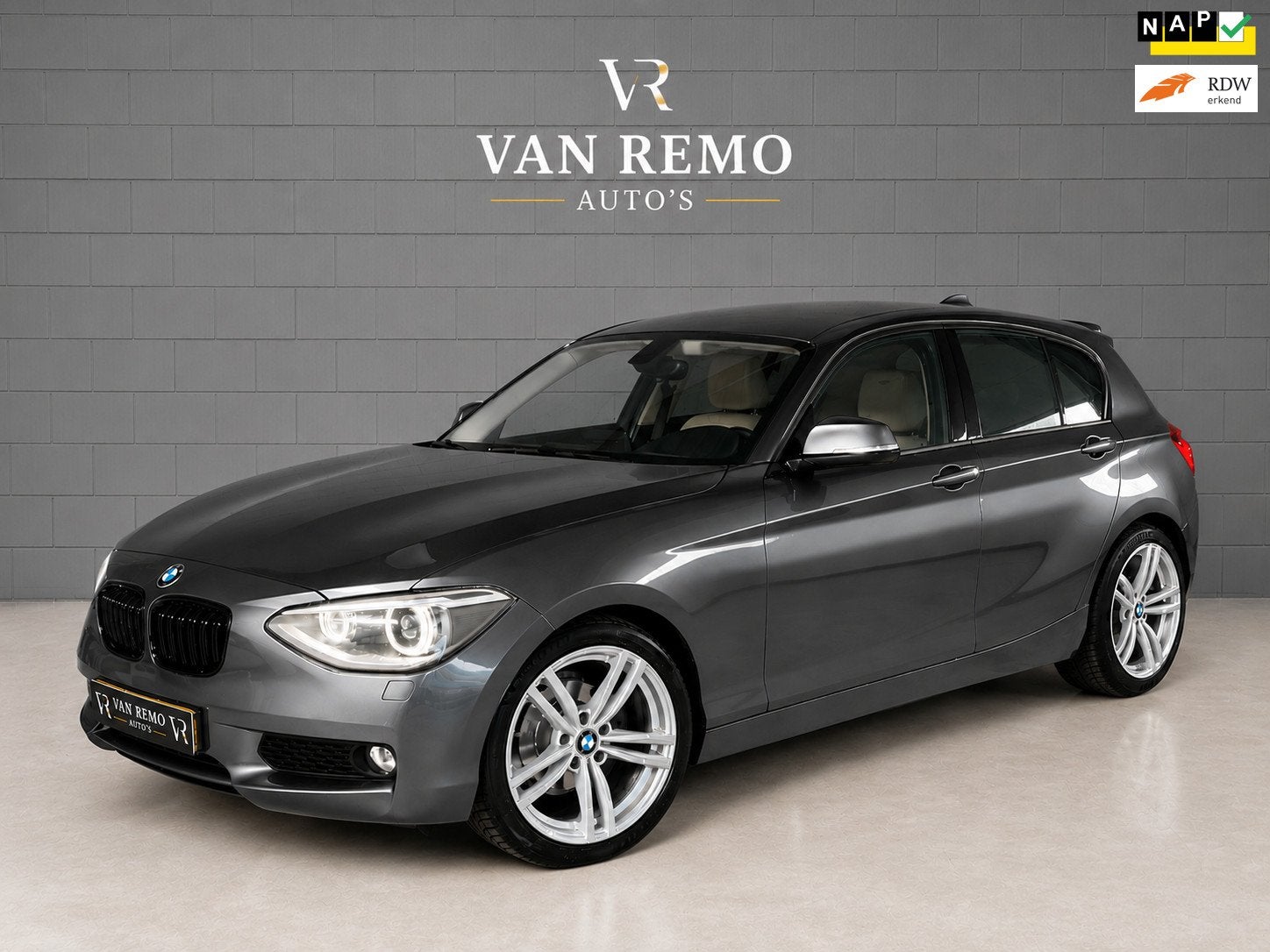 BMW 1-serie 116d EDE High Executive|Cruise|Carplay|Leder|Sto, 1-Serie, Euro 5, Achterwielaandrijving, Gebruikt