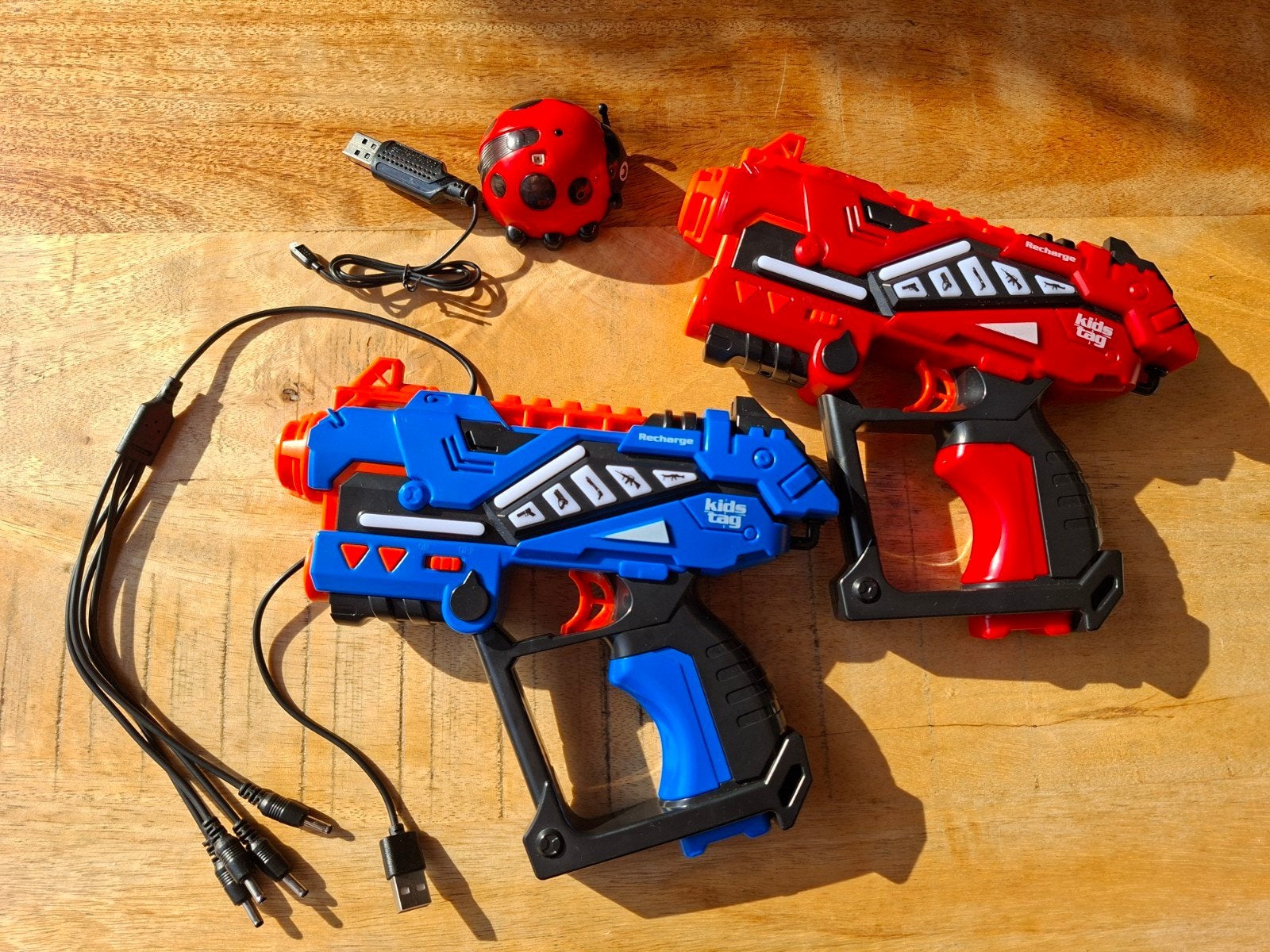 oplaadbare laser guns kids tag, Verzamelen, Overige generaties, Ophalen of Verzenden, Zo goed als nieuw