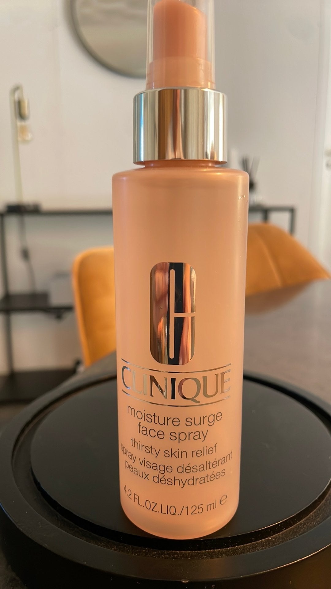 Clinique moisture surge face spray 125 ml, Ophalen of Verzenden, Nieuw, Gehele gezicht, Verzorging
