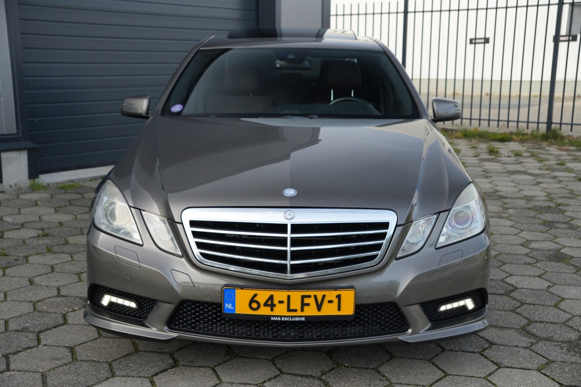 Mercedes-Benz E-klasse 350 CGI Avantgarde Vol Opties! Keyles, Auto's, Achterwielaandrijving, Gebruikt, 2000 kg, 6 cilinders
