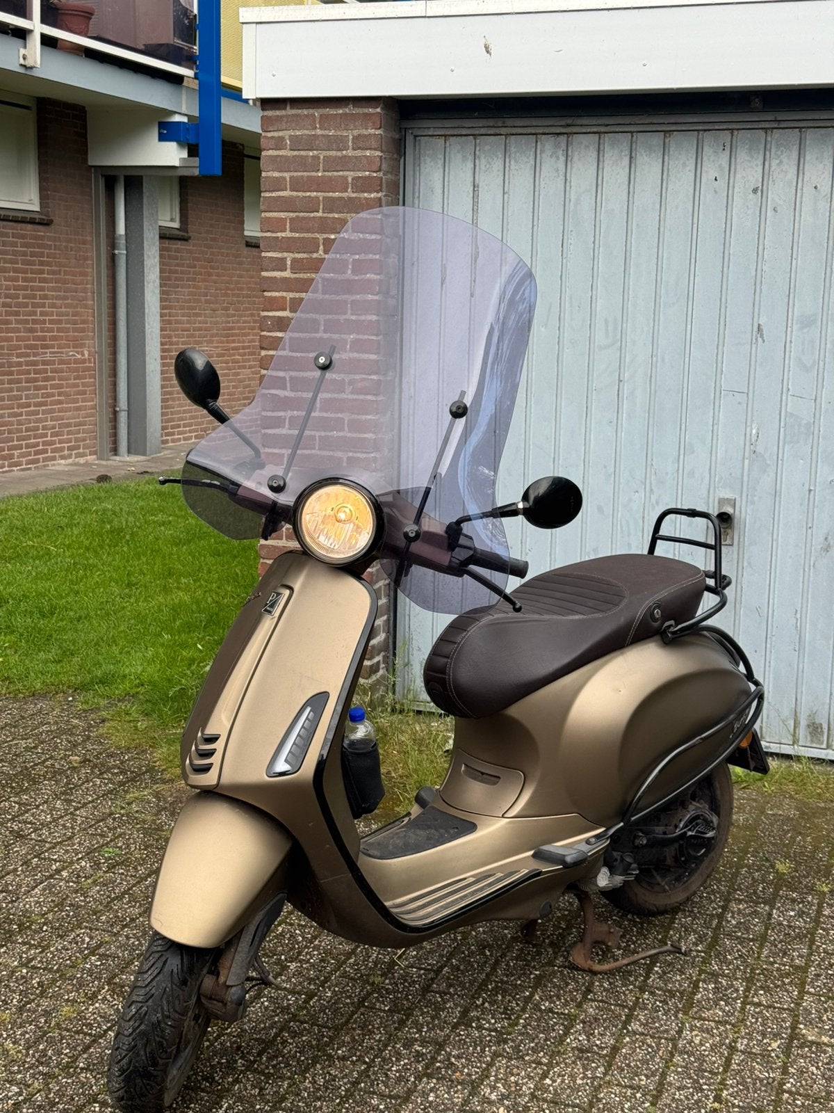 Vespa Primavera 2017 Special Paint//Led//Full optie., Fietsen en Brommers, Ophalen, Zo goed als nieuw, Benzine, Overige modellen