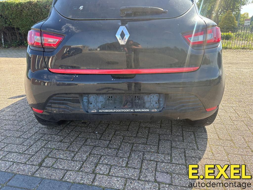 Achterbumper  Renault Clio IV (5R) 2012-2021 ZWART, Gebruikt, -, Renault, Ophalen of Verzenden