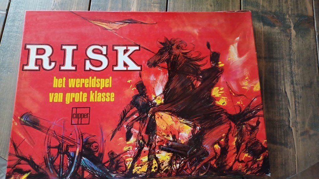 bordspel XXL versie Risk rode doos compleet, Hobby en Vrije tijd, Gezelschapsspellen | Bordspellen, Vijf spelers of meer, Ophalen of Verzenden