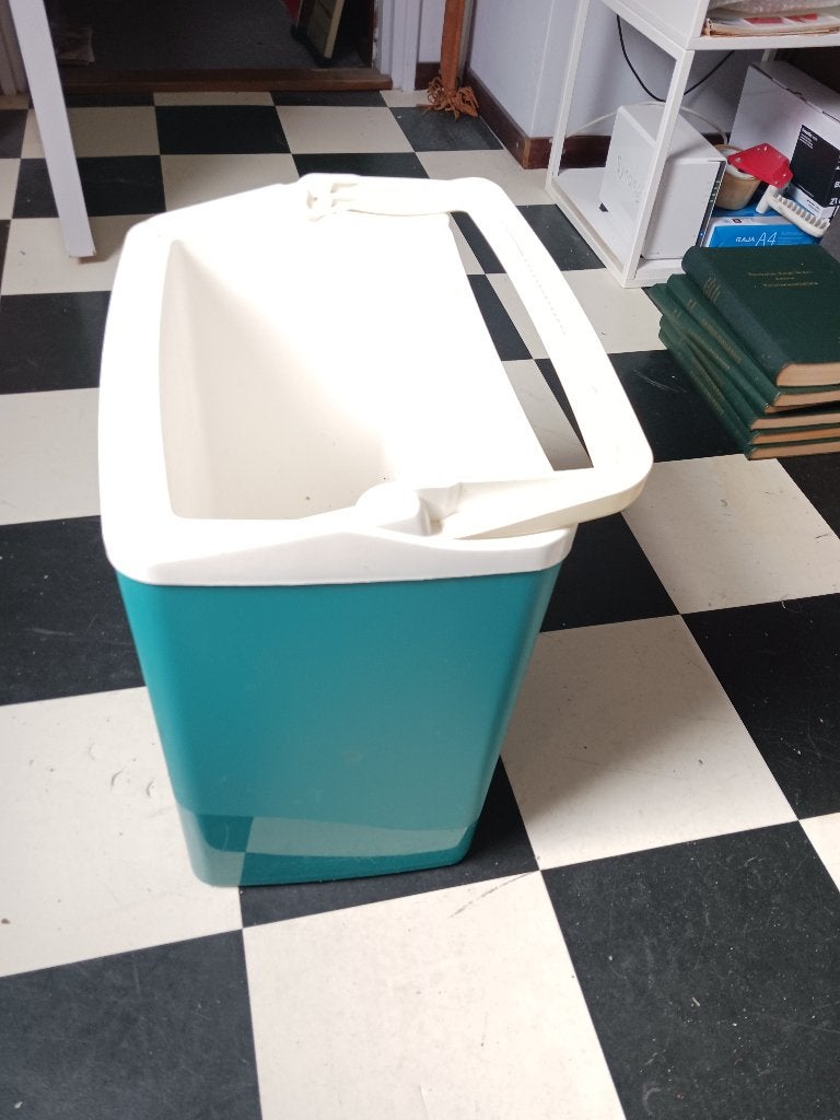 koelbox 12 volt, Ophalen, Zo goed als nieuw, Elektrisch