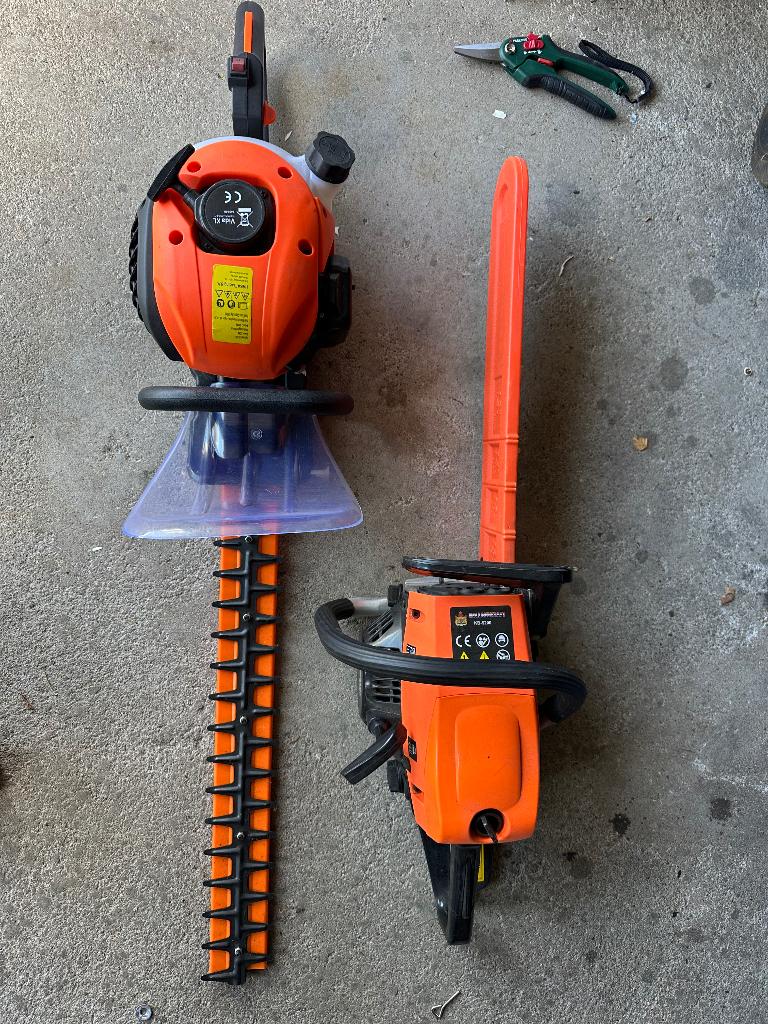 Professioneel Kettingzaag en heggenschaar op benzine, Tuin en Terras, Hand-tuingereedschap, Ophalen, Nieuw