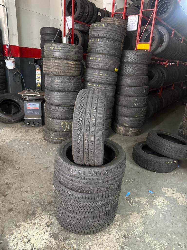 235-/45R18 2354518 PİRELLİ 6,5mm (inc monteren), Ophalen, 18 inch, Gebruikt, Winterbanden
