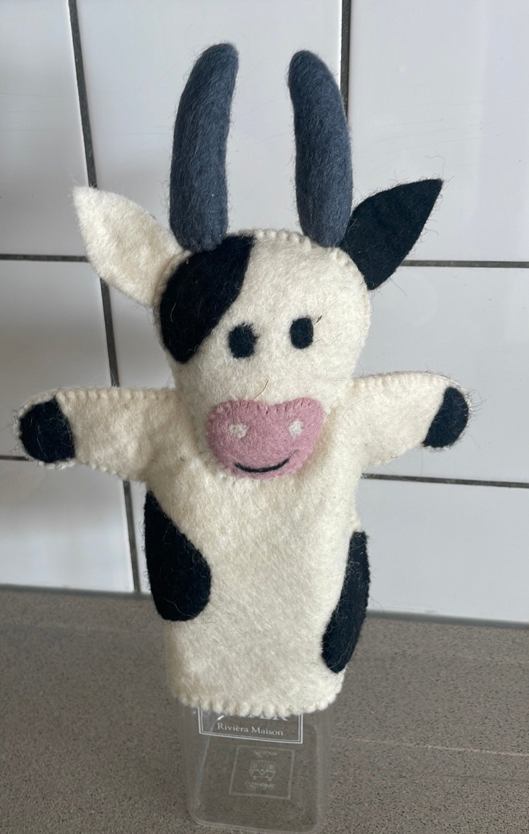 Vilten koe handpop stier vilt, Ophalen of Verzenden, Zo goed als nieuw, Overige typen