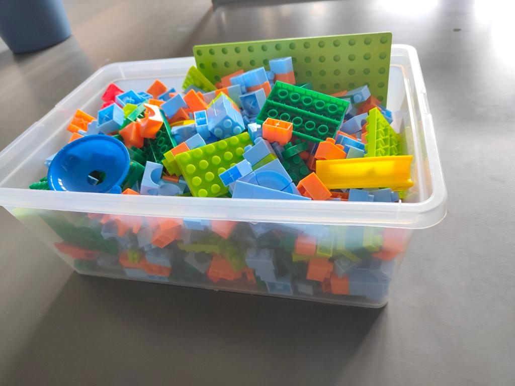 Bouwblokjes voor knikkerbaan, Ophalen, Zo goed als nieuw