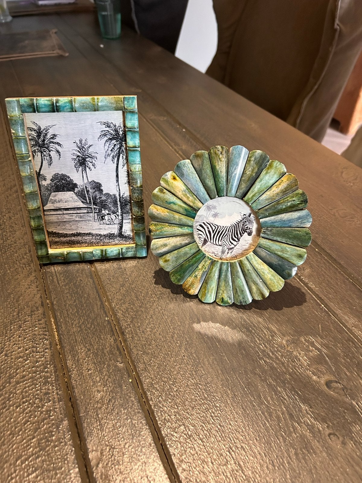 Decoratieve fotolijstjes: rond en langwerpig, Kunststof, Gebruikt, Ophalen of Verzenden, Fotolijst
