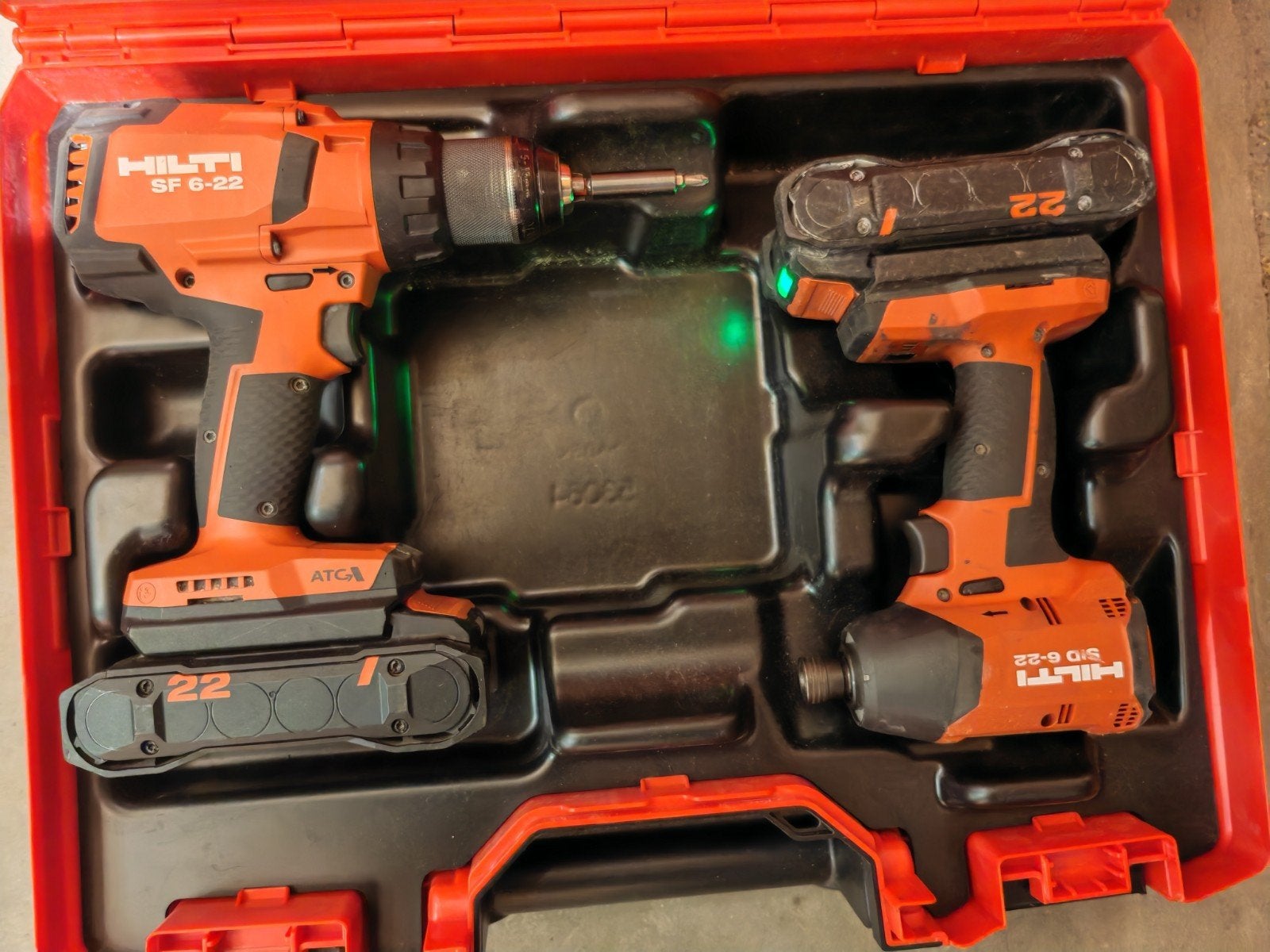 Hilti SF 6-22 & SID 6-23, accutol en slagschroefmachine, Ophalen, Zo goed als nieuw