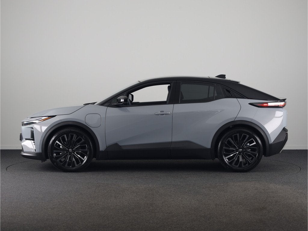 Toyota C-HR+ Executive AWD 77 kWh *NIEUW* | Direct leverbaar, Auto's, Toyota, Automaat, 12 maanden, Automatische klimaatregeling